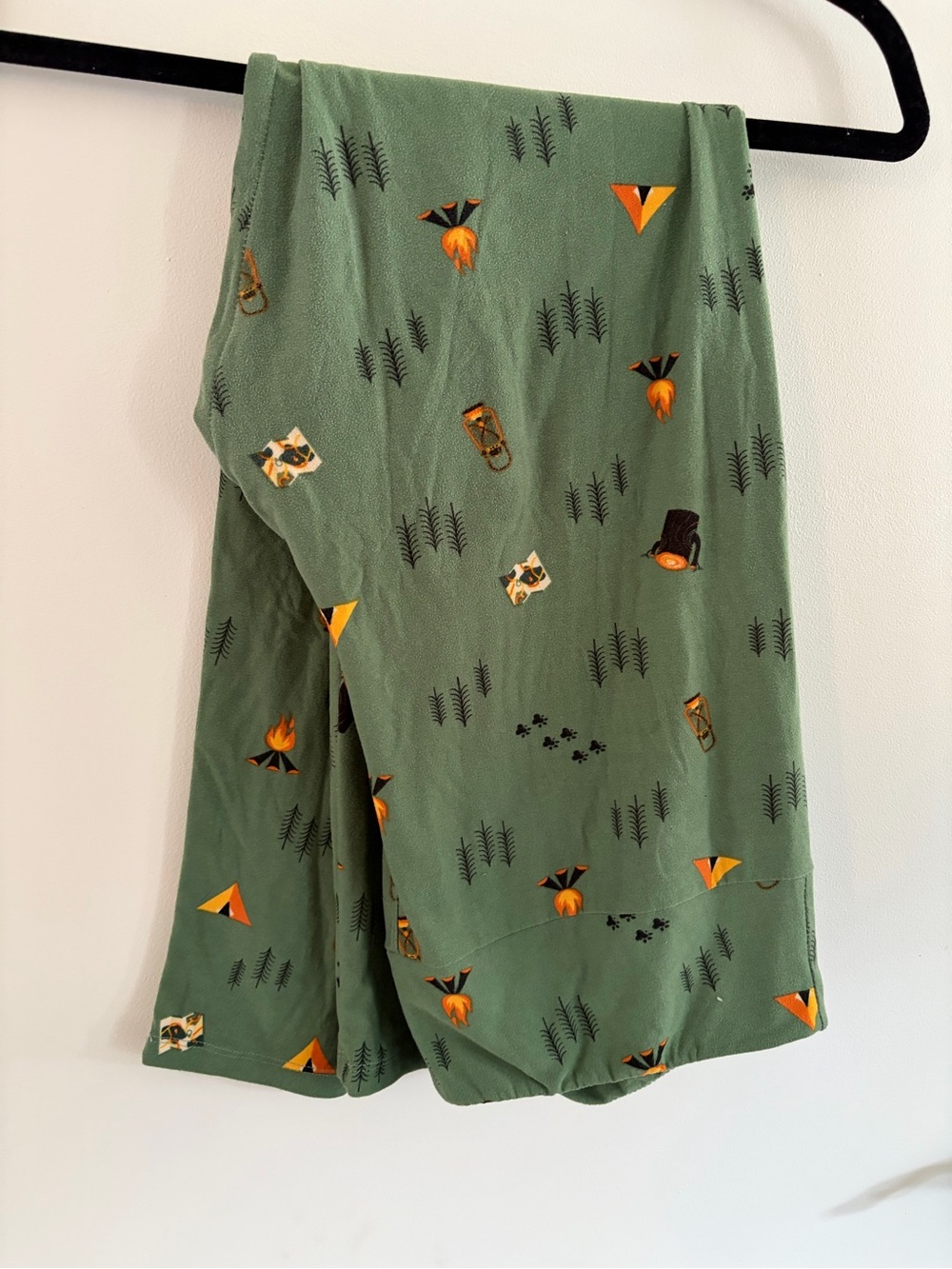 Lularoe Camping Print leggings
